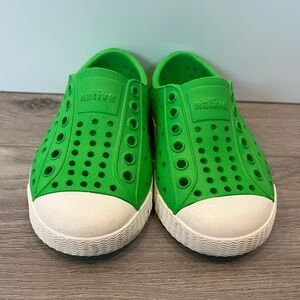 Native Jefferson Slip Ons size 5T